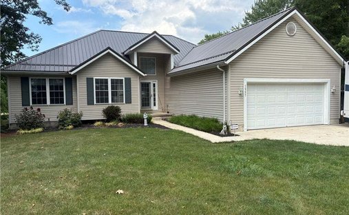 House in Rock Creek, Ohio, United States 1