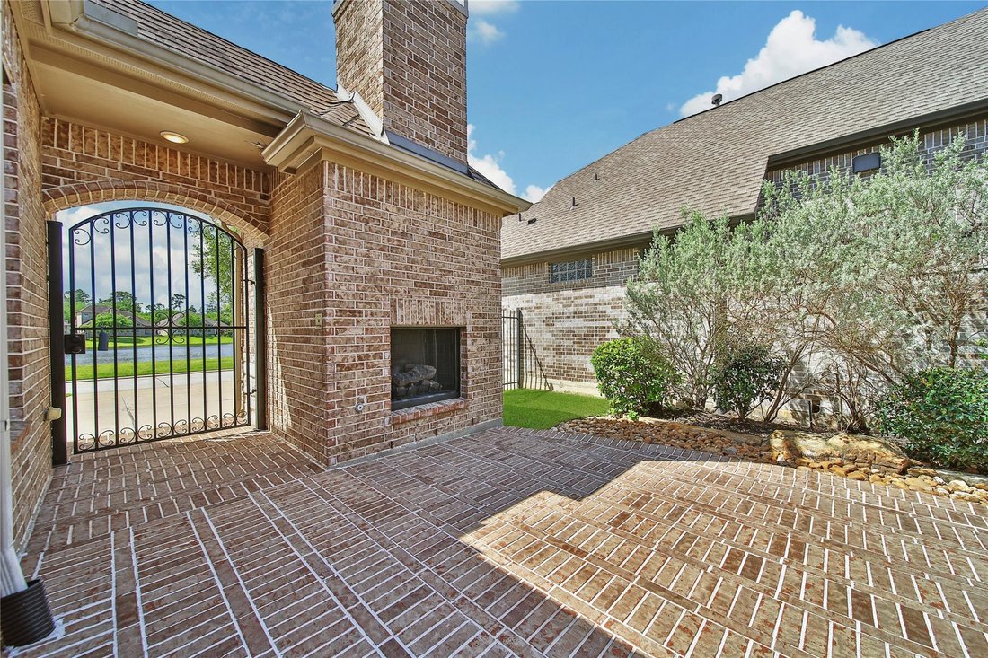 House in Spring, Texas, United States 3 - 18592701