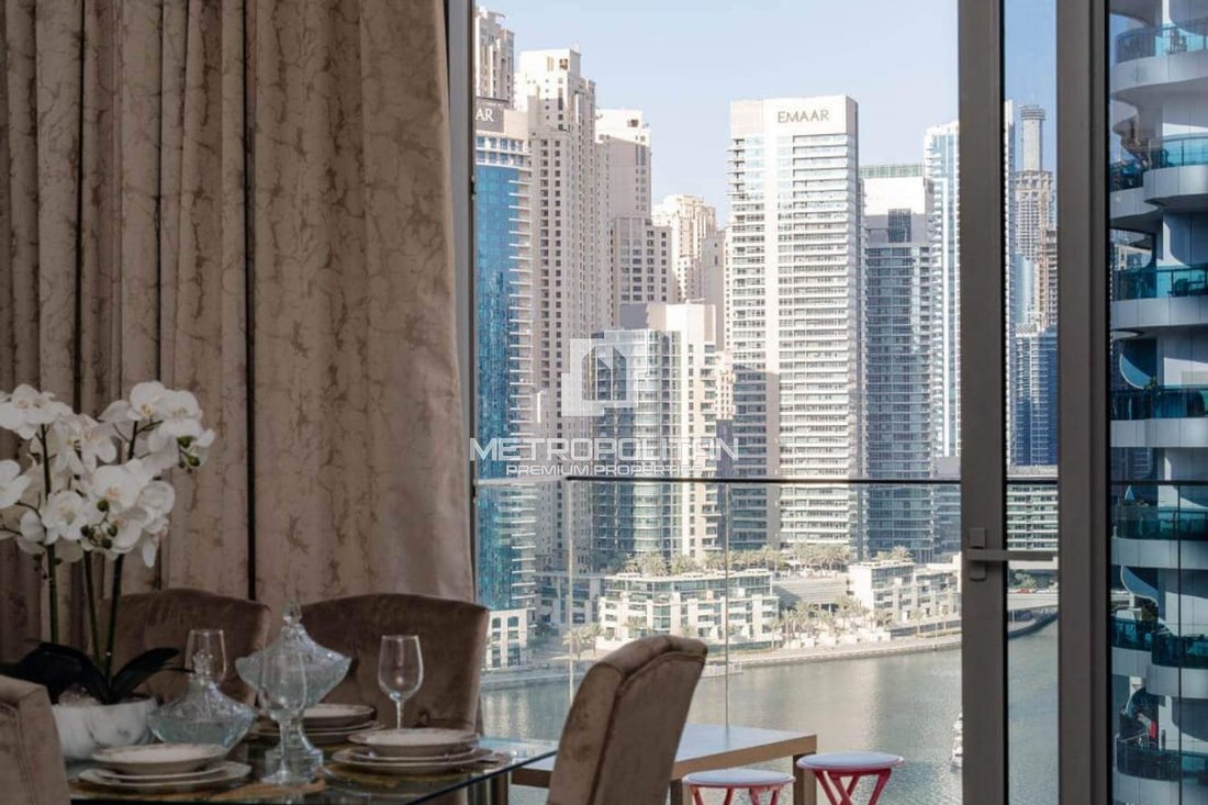 Apartment in Dubai Marina / Marsa Dubai, Dubai, United Arab Emirates 1 - 18590495