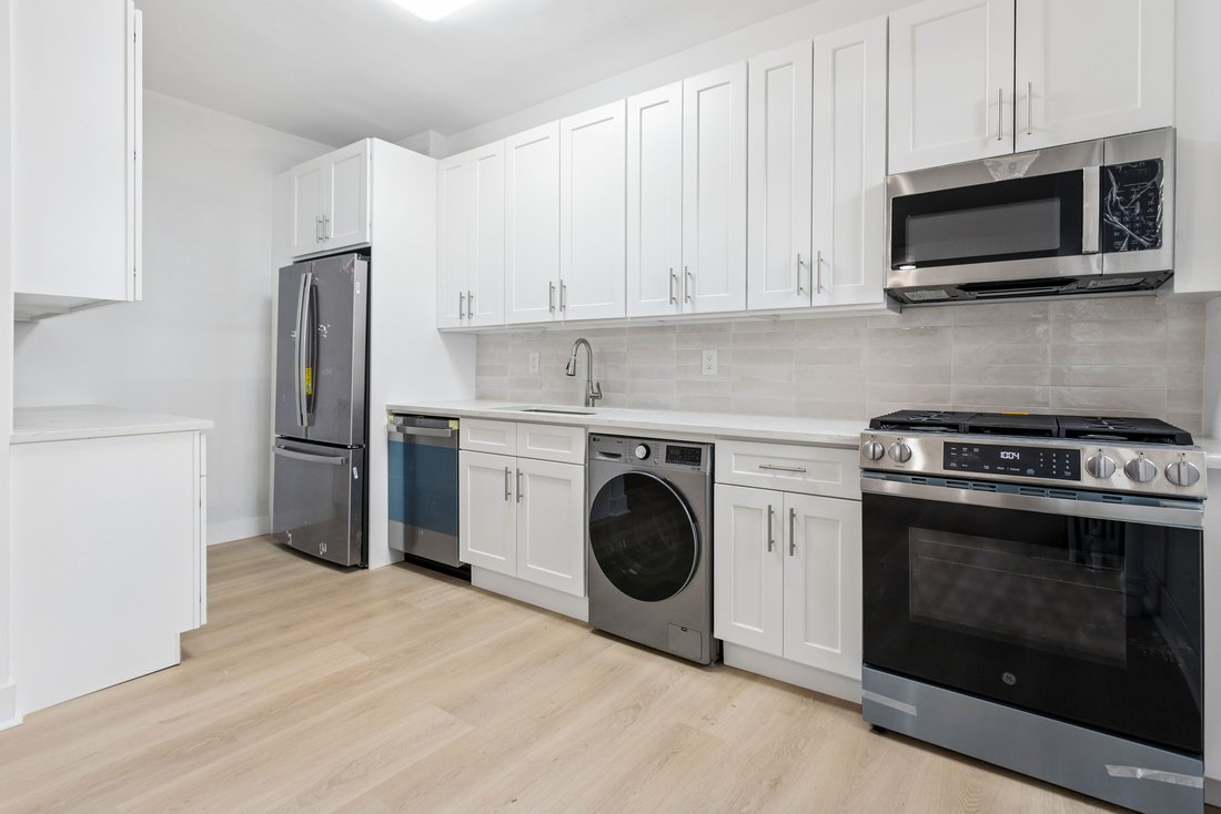 Co Op in New York, New York, United States 1 - 18592826