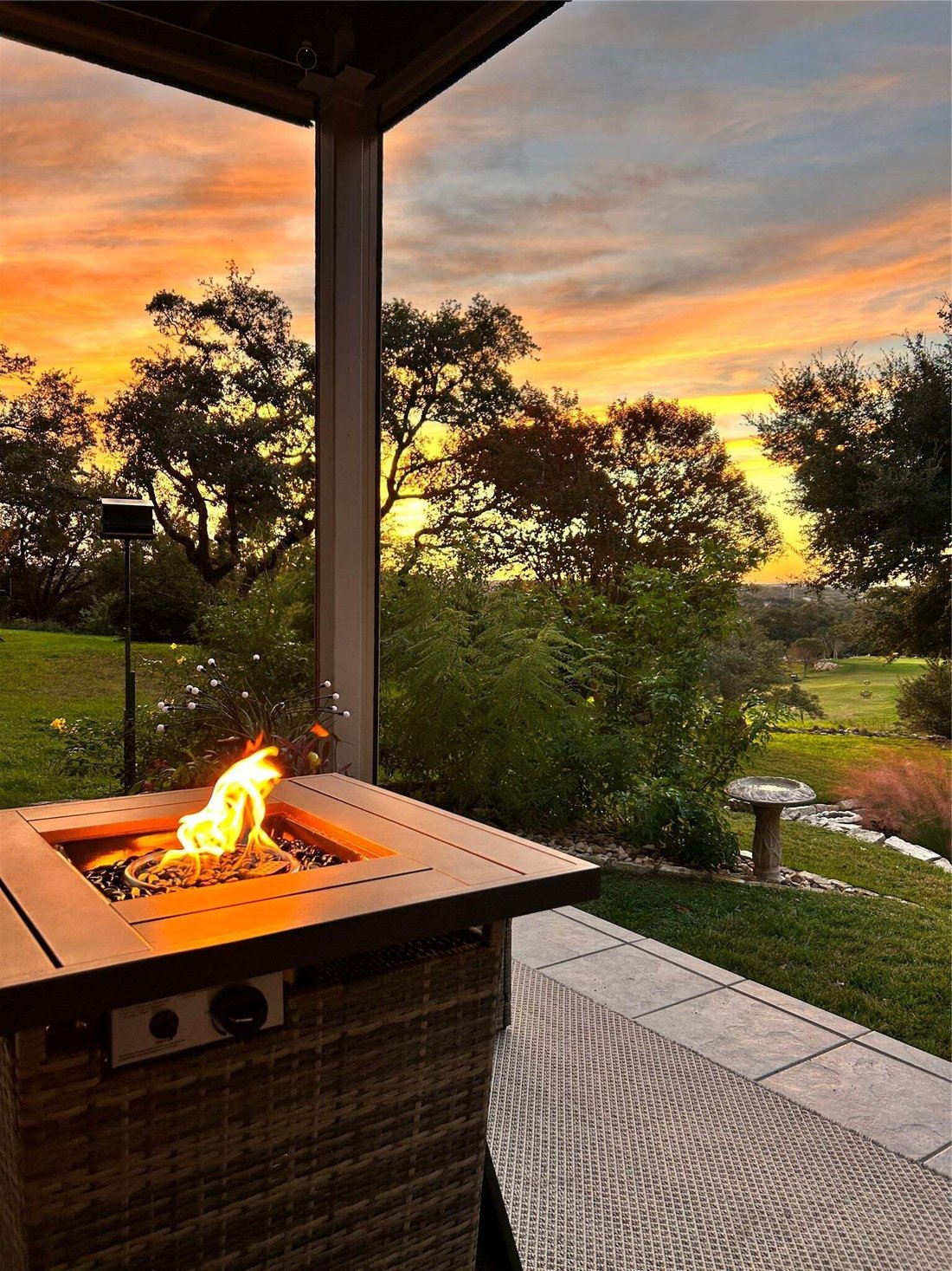 House in The Hills, Texas, United States 1 - 17865645
