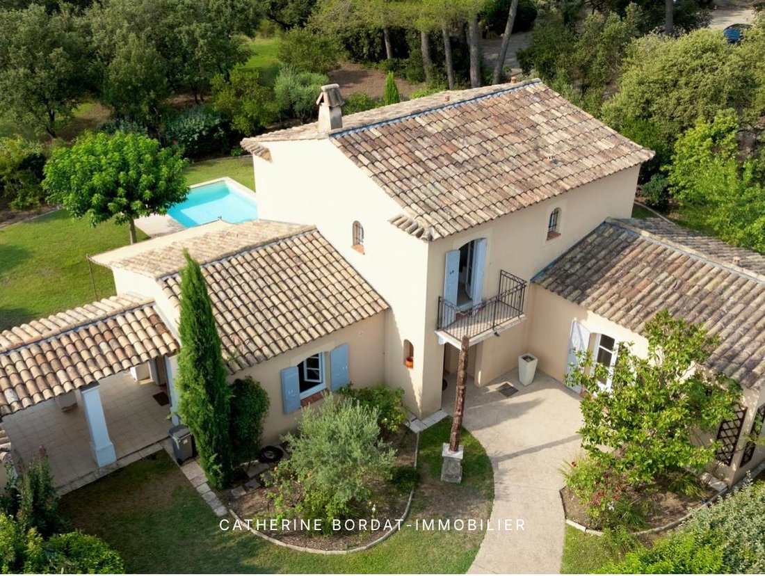 Villa in Mallemort, Provence-Alpes-Côte d'Azur, France 1 - 18593181