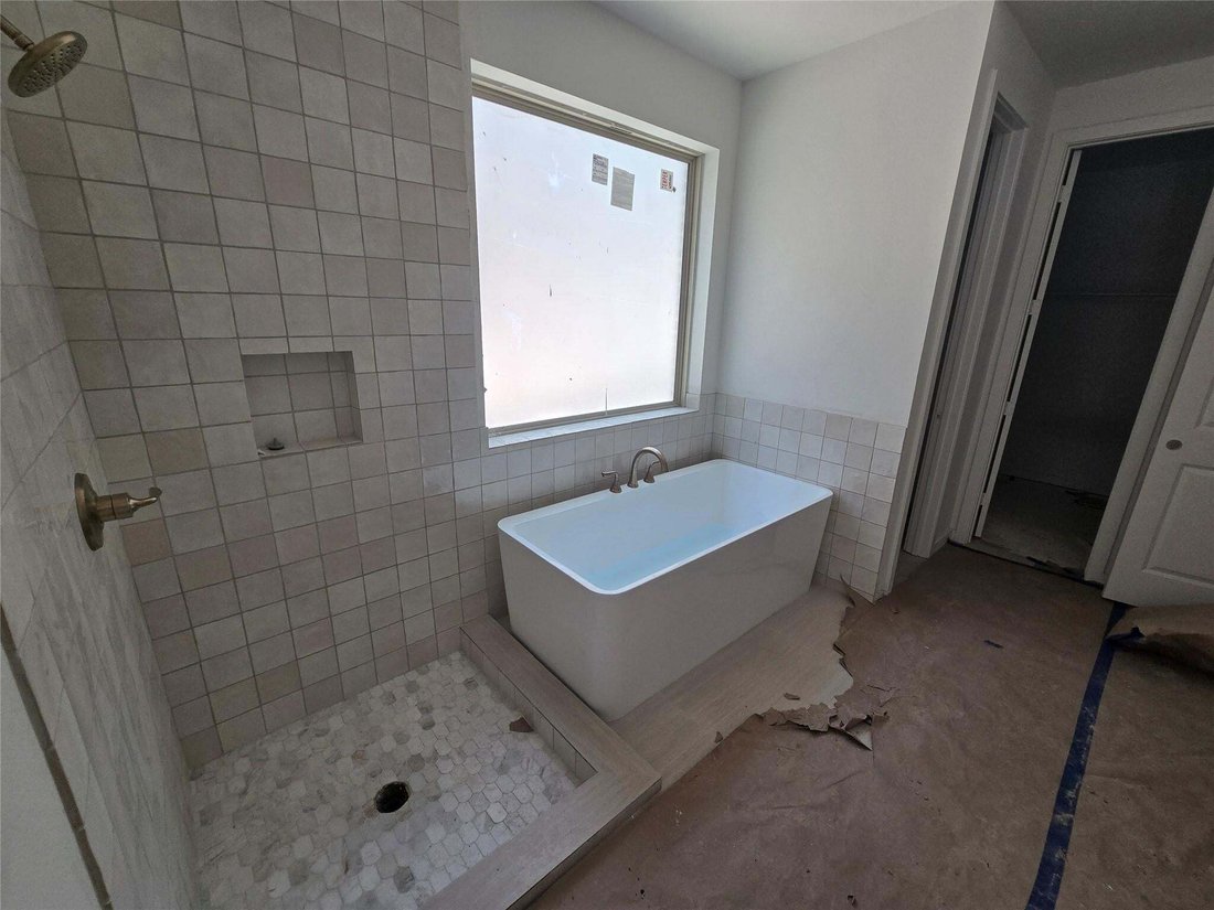 House in Porter, Texas, United States 5 - 18265079