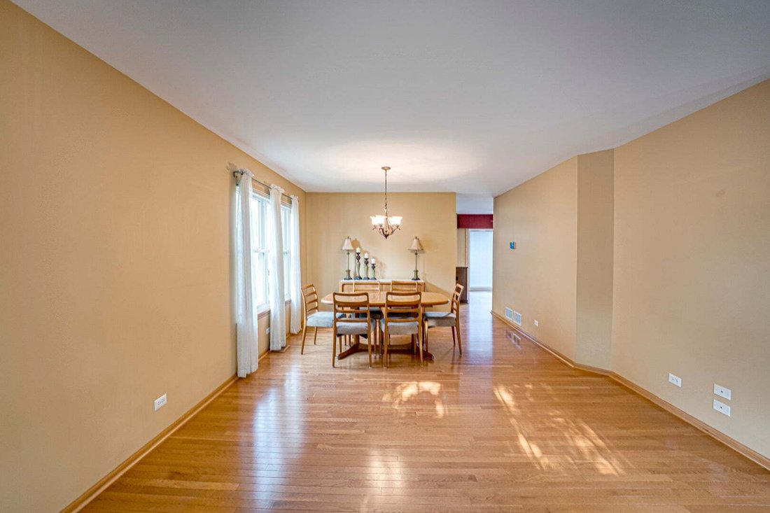 House in Aurora, Illinois, United States 4 - 18592462