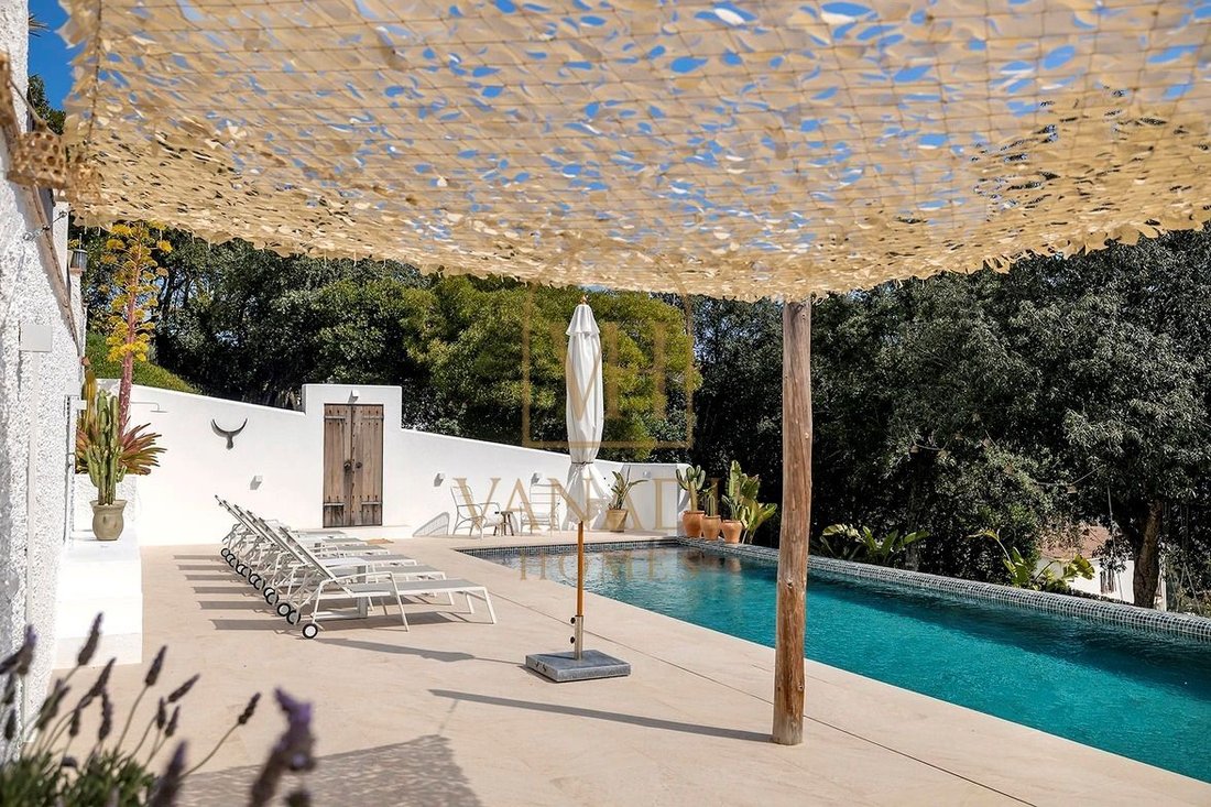 Villa in Mont-ras, Catalonia, Spain 2 - 18593053