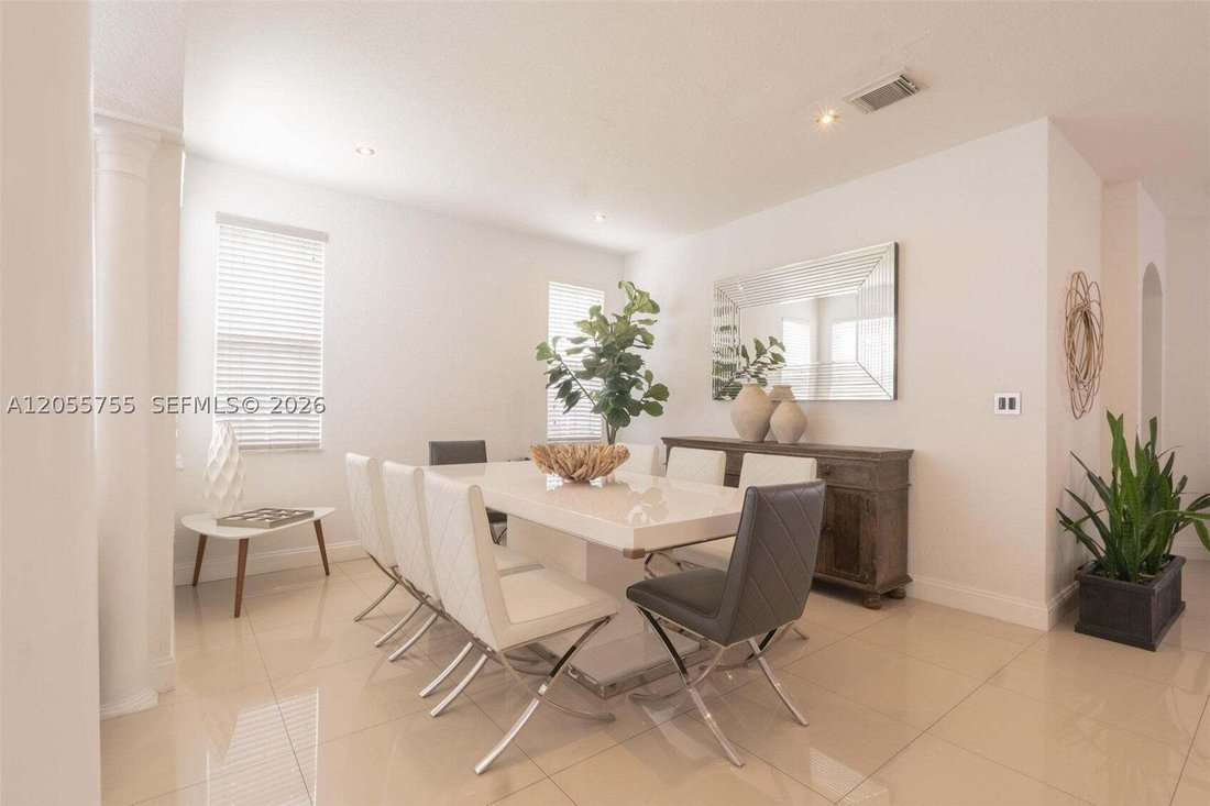 Townhouse in Doral, Florida, United States 5 - 18591702