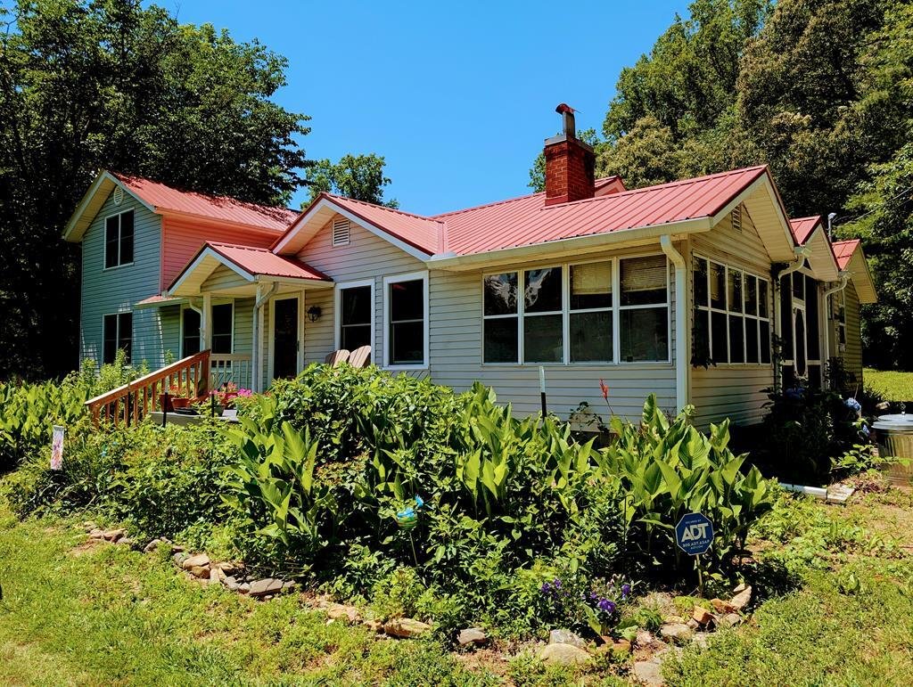 House in Hayesville, North Carolina, United States 1 - 18590862