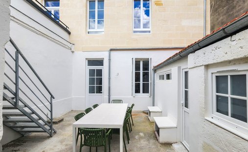 House in Saint Jean-Belcier-Carle Vernet-Albert 1er, Bordeaux, France 1