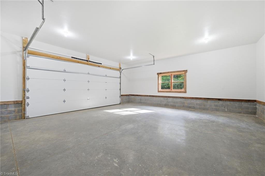 House in Crumpler, North Carolina, United States 4 - 17169033