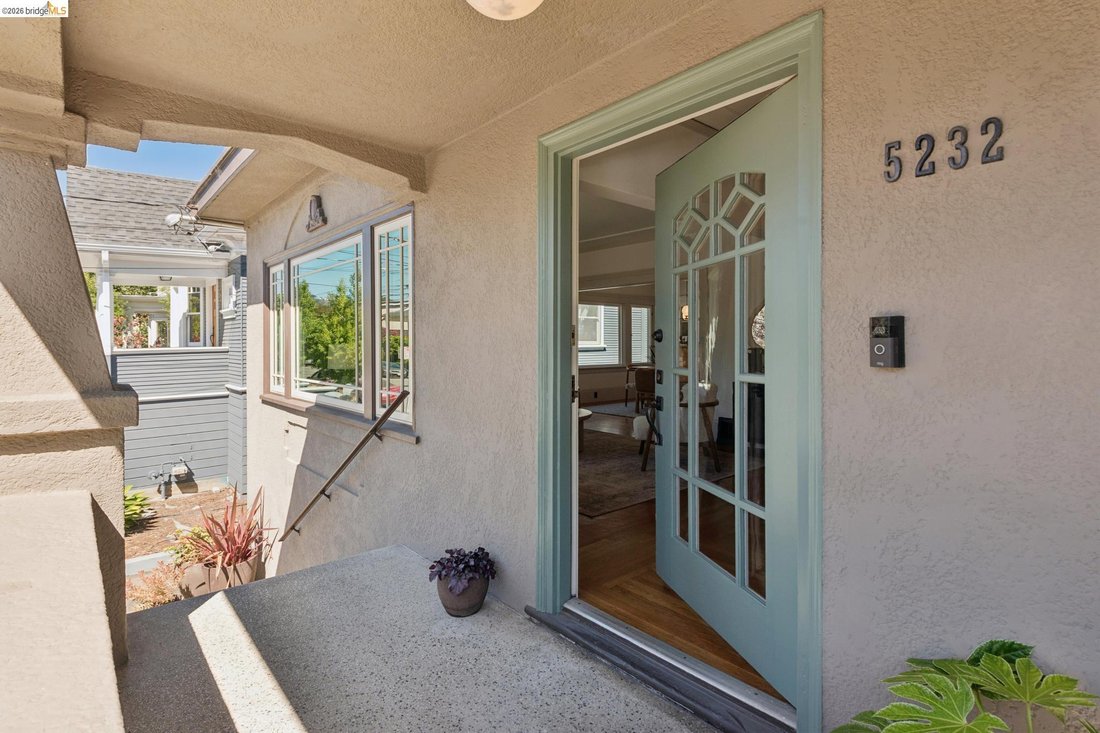 House in Oakland, California, United States 5 - 18591487