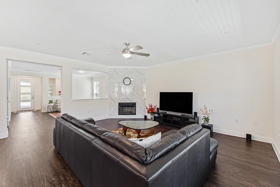House in Pflugerville, Texas, United States 5 - 18589772