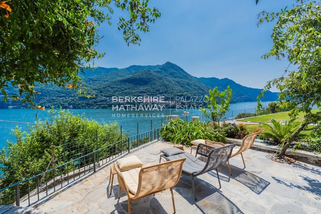 Villa in Carate Urio, Lombardy, Italy 2 - 18593137