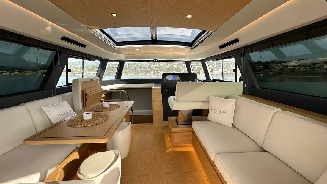 Motor Yacht in France 2 - 18589037