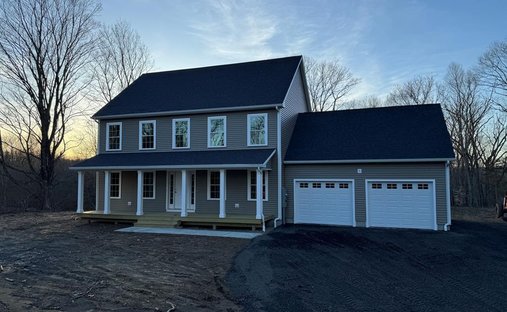 House in Brooklyn, Connecticut, United States 1