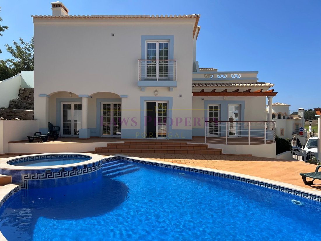 Villa in Vila do Bispo e Raposeira, Algarve, Portugal 1 - 17550917