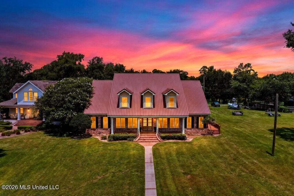 House in Ocean Springs, Mississippi, United States 2 - 18589217