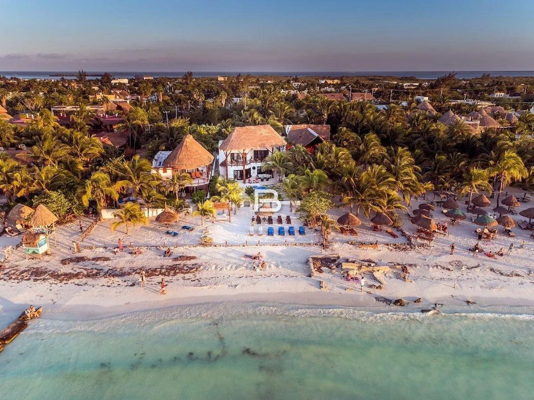 Villa in Holbox, Quintana Roo, Mexico 1 - 18588844