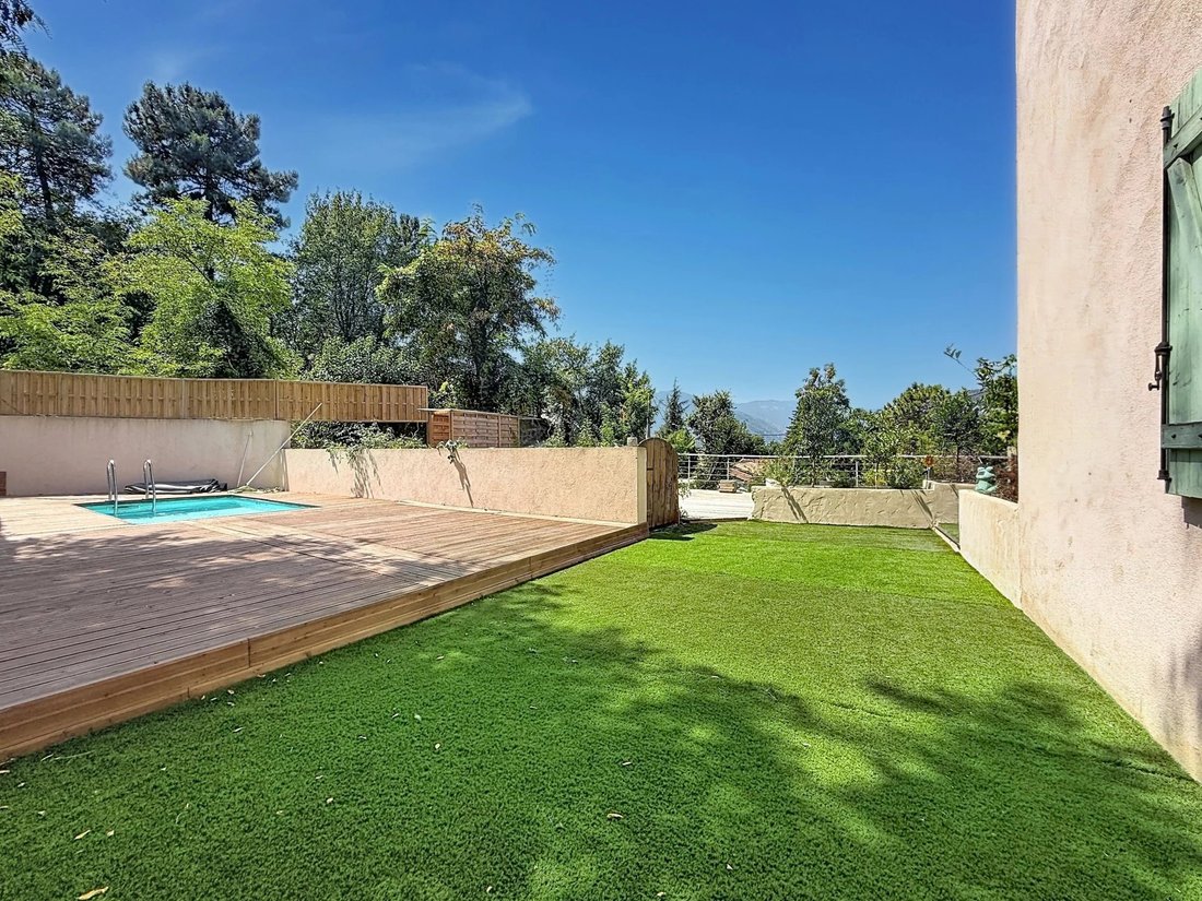 House in Gilette, Provence-Alpes-Côte d'Azur, France 2 - 18593067