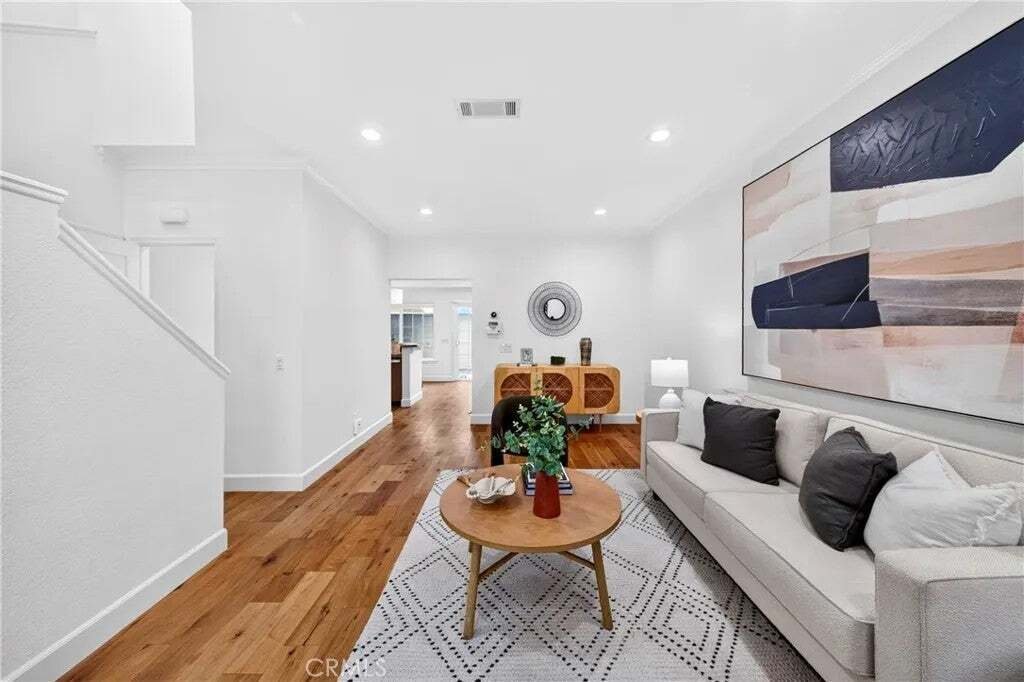 Condo in Irvine, California, United States 3 - 18592056
