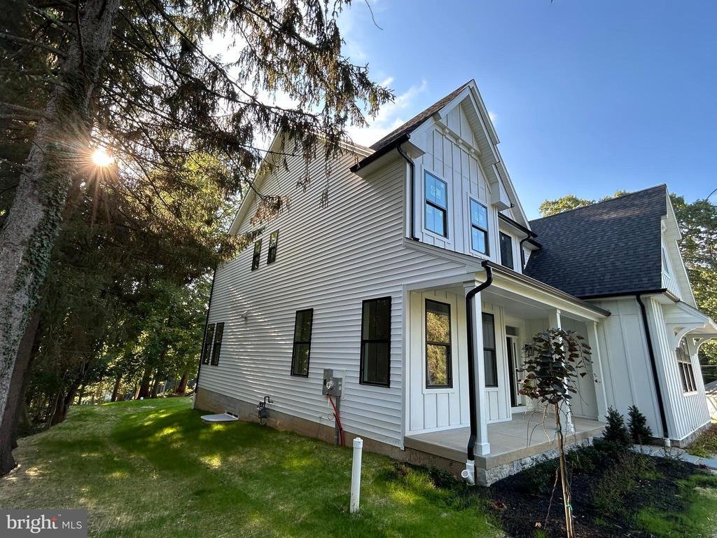 House in Berwyn, Pennsylvania, United States 2 - 16470561