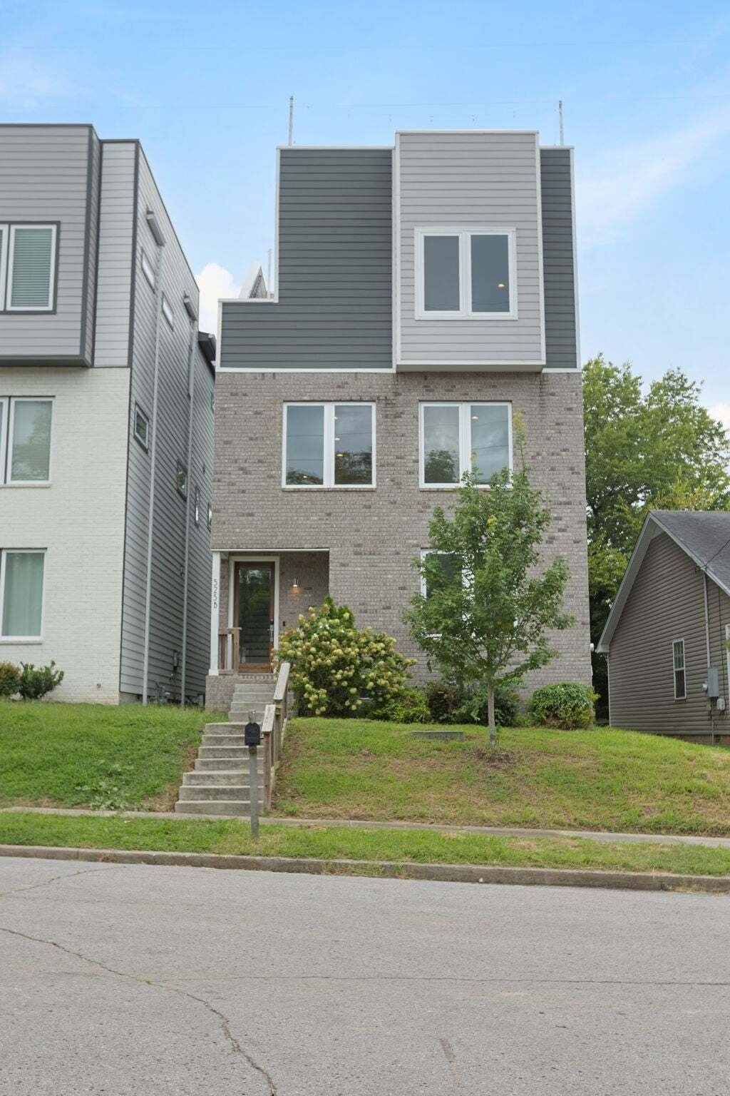 Co Op in Nashville, Tennessee, United States 2 - 18512410