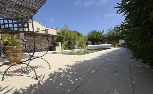 Villa a Aureille, Provenza-Alpi-Costa Azzurra, Francia 1