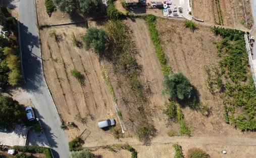 Land in Carros, Provence-Alpes-Côte d'Azur, France 1