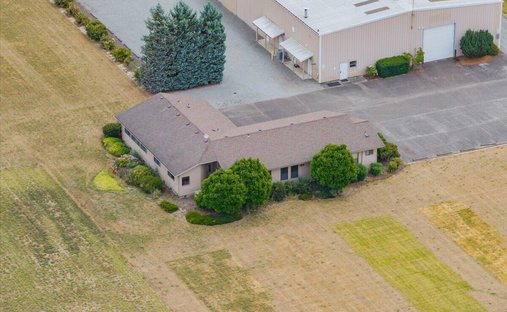 Farm Ranch in Albany, Oregon, United States 1