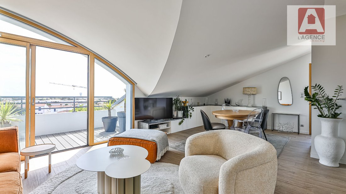 Apartment in Saint Gilles-Centre Ville, Saint-Gilles-Croix-de-Vie, France 3 - 18590544