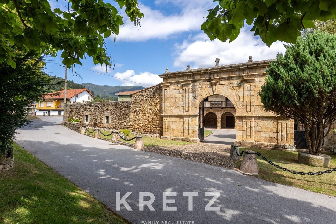 House in Los Corrales de Buelna, Cantabria, Spain 4 - 18590130