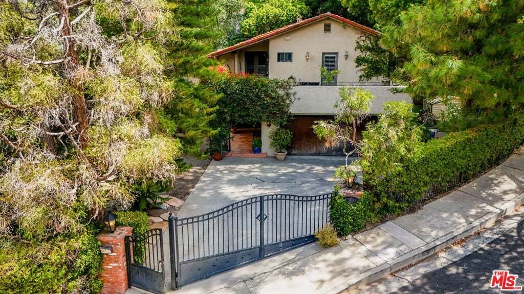 House in Los Angeles, California, United States 2 - 18591073