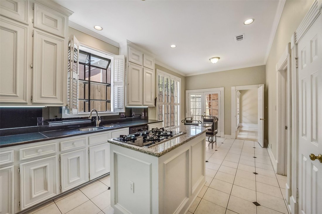 Townhouse in Houston, Texas, United States 3 - 18589998