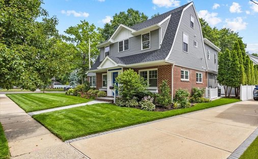 House in North New Hyde Park, New York, United States 1