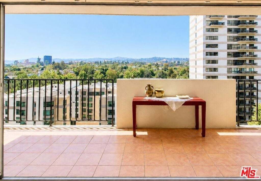 Condo in Los Angeles, California, United States 2 - 18591115