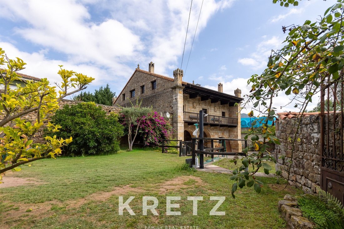 House in Los Corrales de Buelna, Cantabria, Spain 2 - 18590130