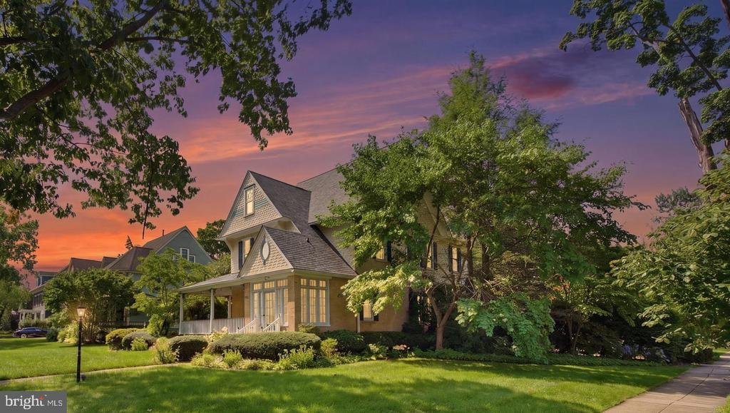 House in Haddonfield, New Jersey, United States 2 - 18589255