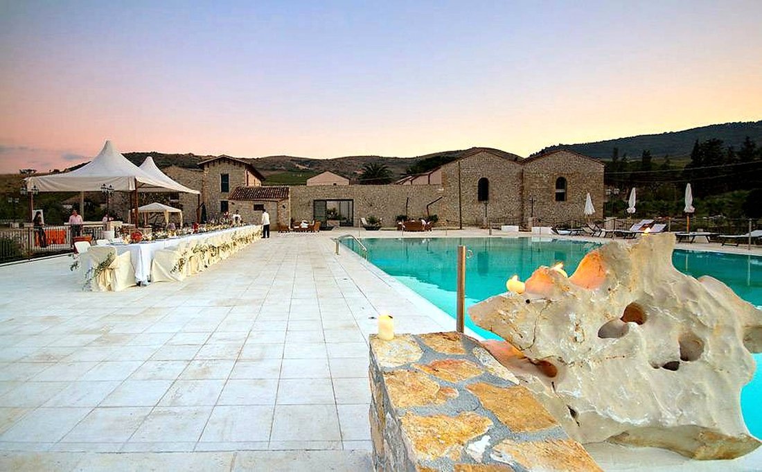 Andere in Calatafimi Segesta, Sizilien, Italien 5 - 18593648