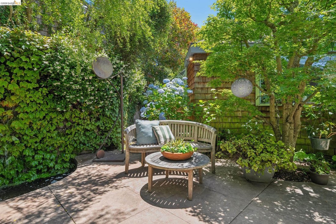 House in Oakland, California, United States 3 - 18075062
