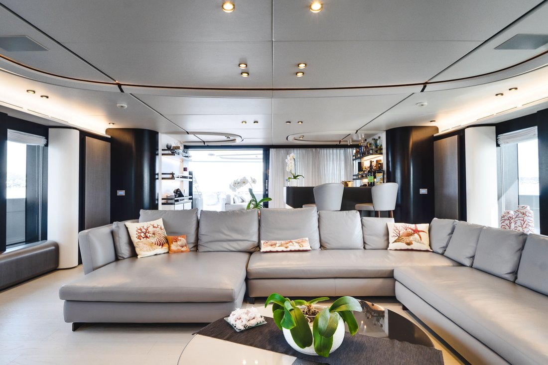Motor Yacht in France 2 - 18589002