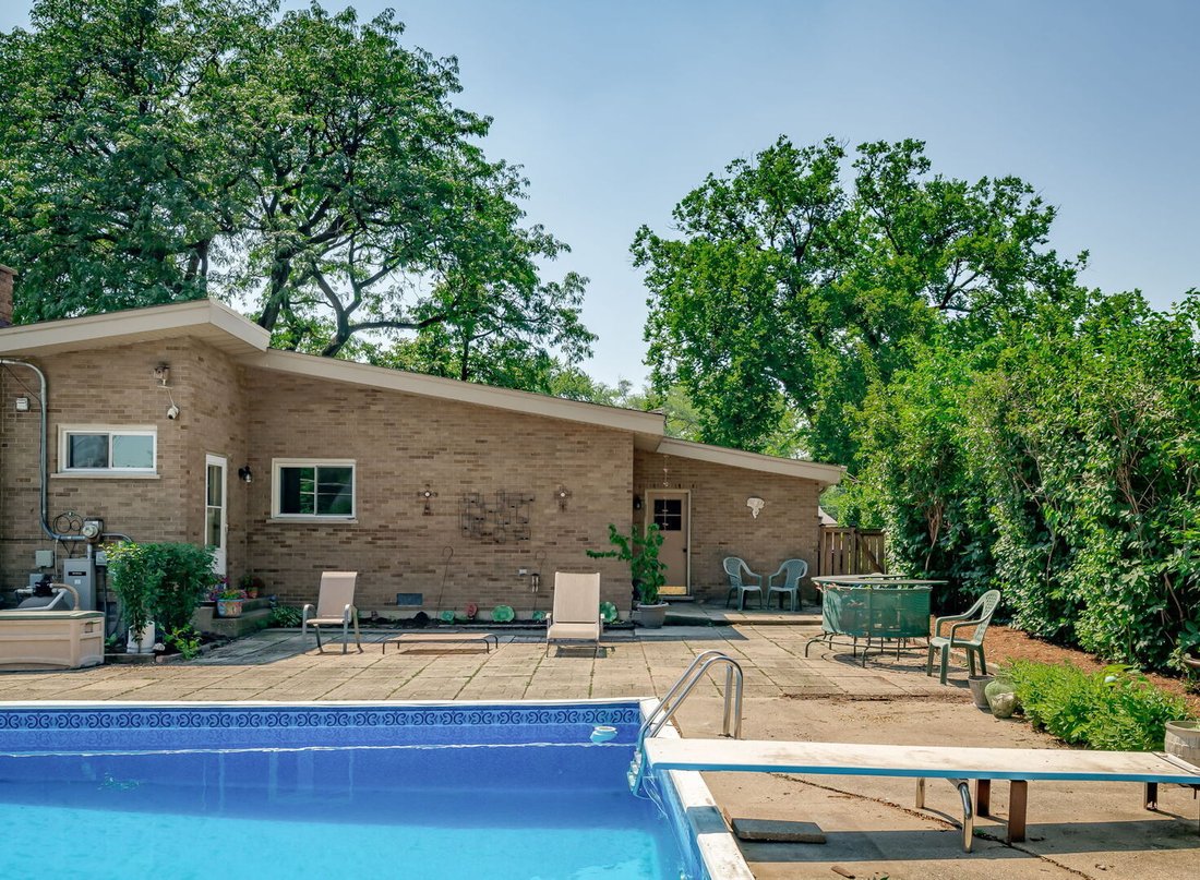 House in Elmhurst, Illinois, United States 3 - 18592411