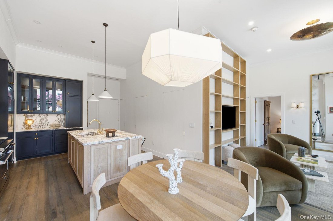 Condo in Glen Cove, New York, United States 5 - 18592849