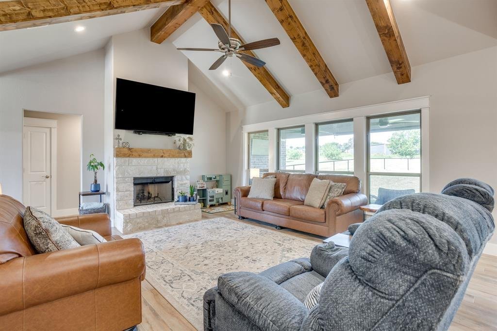 House in Weatherford, Texas, United States 4 - 18592568