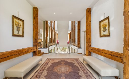 Villa in Gilly, Vaud, Switzerland 1