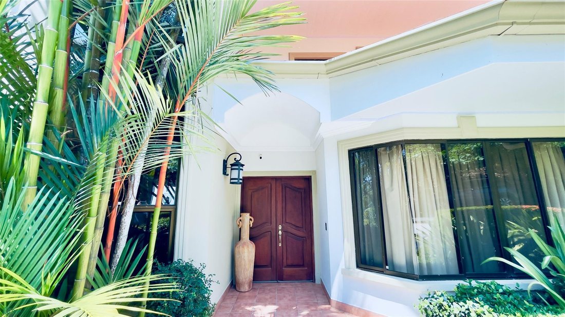 House in Playa Herradura, Puntarenas Province, Costa Rica 1 - 17538932