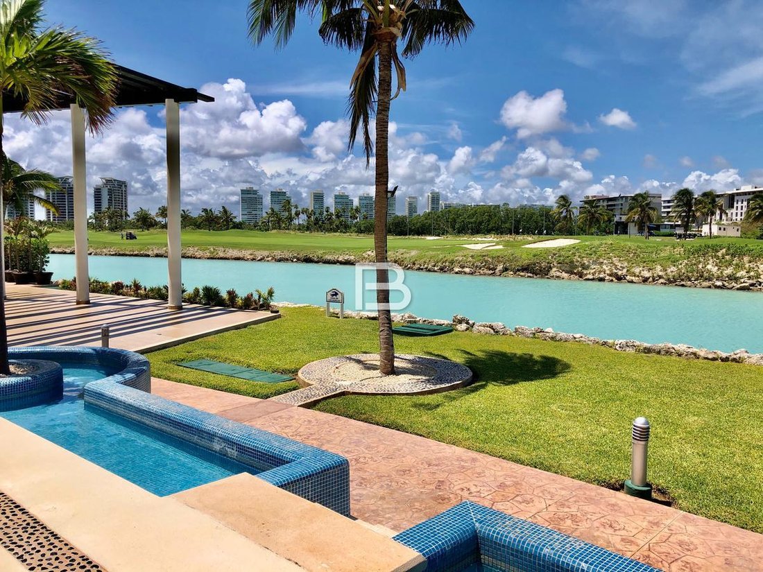 Apartment in Cancún, Quintana Roo, Mexico 1 - 18588171