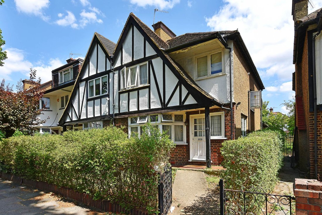 House in West Acton, Ealing, England 1 - 18590977