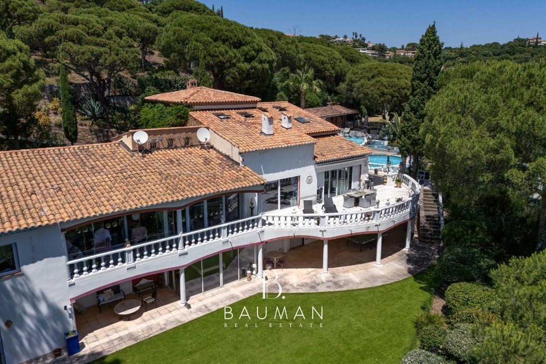 Villa in Ville-Les Saquedes-Le Bouillonnet, Sainte-Maxime, France 2 - 18159268
