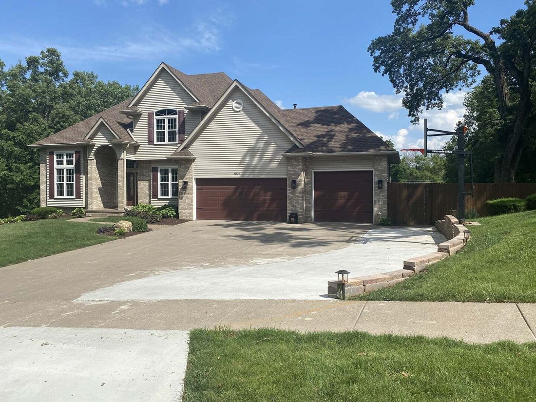 House in Bettendorf, Iowa, United States 1 - 18589685