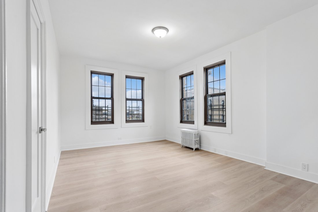 Co Op in New York, New York, United States 5 - 18592826