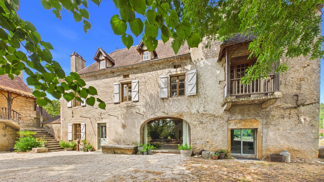Villa in Calvignac, Occitania, France 1 - 18590534